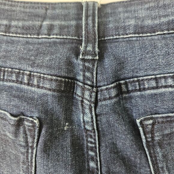 WISHLIST Denim JeanMini Skirt Frayed JR sz Large or Womens SMALL / MEDIUM - Picture 4 of 8